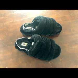woman’s UGG slippers size 9